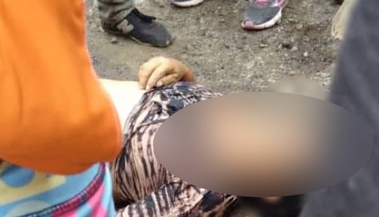 Las autoridades se trasladaron al sitio para practicar el levantamiento del cadáver, identificarlo y buscar a sus familiares. / Foto: Tomada de Twitter