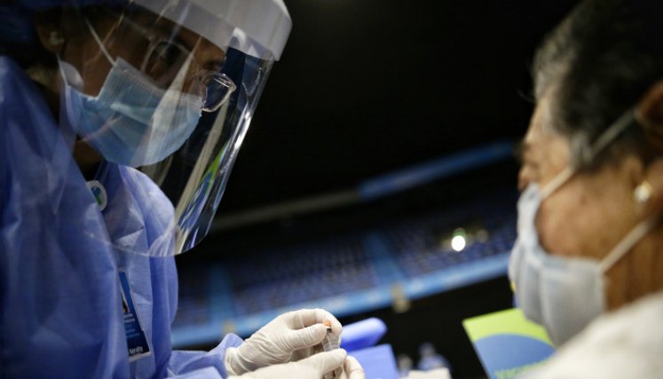 Avanza el plan de vacunación contra el coronavirus. / Foto: Colpensa