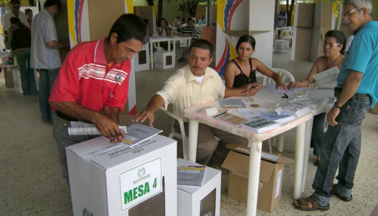 En el marco de la emergencia sanitaria se prohiben los eventos públicos o privados que impliquen aglomeraciones, como las elecciones.  / Foto: Archivo