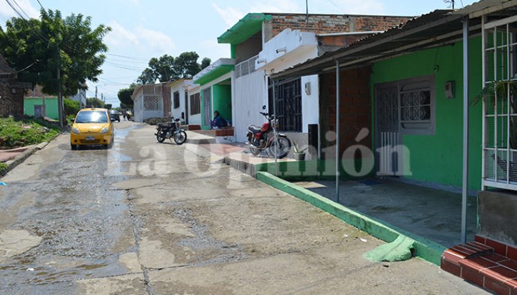 Varios disparos atravesaron la puerta principal donde estaba Rojas Lizarazo, la víctima mortal.