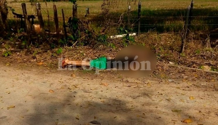 En la vereda El Dave de Puerto Santander apareció el cadáver de la víctima. En la vereda El Dave de Puerto Santander apareció el cadáver de la víctima.