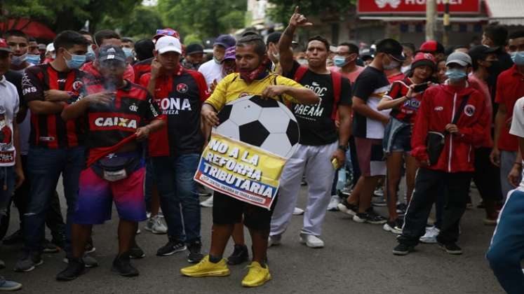 Integrantes de la Banda del Indio, lideraron junto a los estudiantes la segunda jornada de marchas durante la tarde en Cúcuta./FOTO: Juan Pablo Cohen