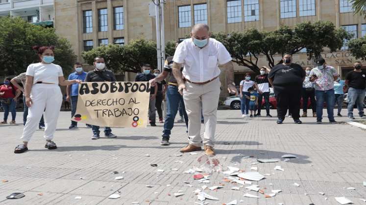 El gremio solicita al Gobierno Nacional ayudas directas e inmediatas para mitigar la crisis económica.  / Luis Alfredo Estévez/ La Opinión 