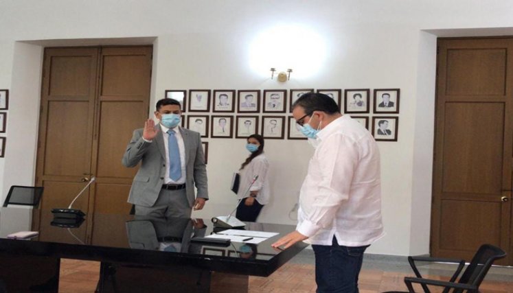  Jhan Piero Rojas Suárez, quien tomó posesión ante el Gobernador de Norte de Santander. /FOTO: Cortesía