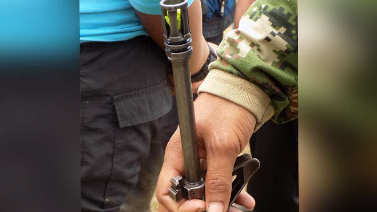 La comunidad alertó que está en medio de las confrontaciones. / Foto: Colprensa