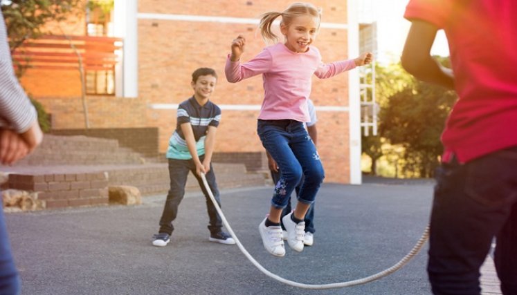 Los ejercicios y la práctica de deportes traen beneficios en la salud de los niños. Foto: Tomada de internet.