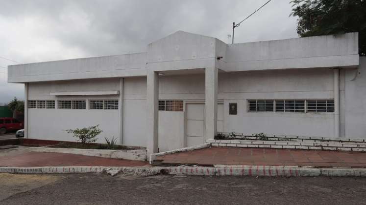 El puesto de salud se convirtió en una bodega de archivos. / Fotos Luis Alfredo Estévez / La Opinión.