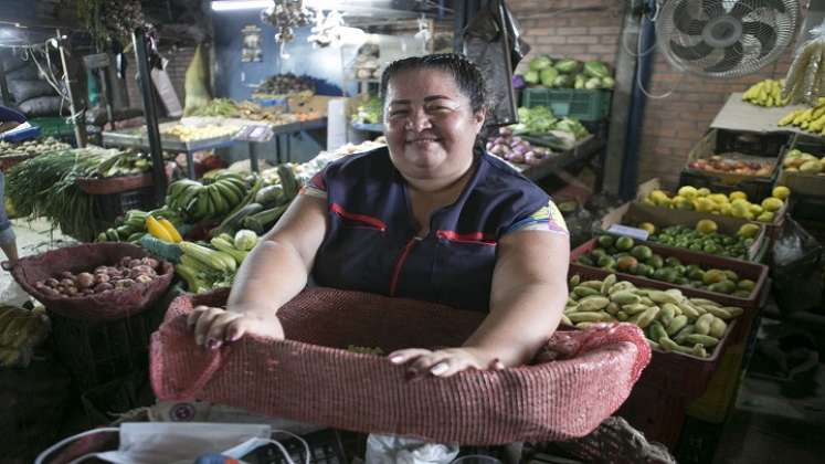 Para Ceci el mejor regalo es tener a sus hijos cerca y poder compartir muchos años más. /Fotos: Juan Pablo Cohen/La Opinión.