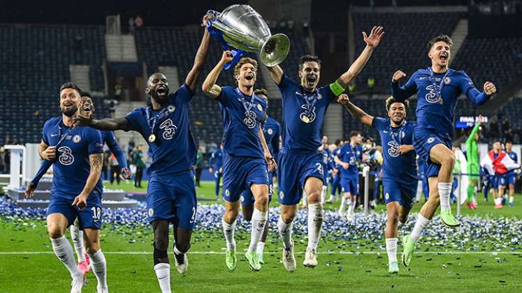 Chelsea venció 1-0 al Manchester City y se alzó con la Champions League. 