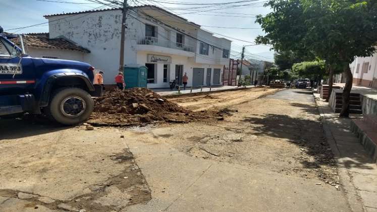 Habitantes piden una nivelización de calles/La Opinión