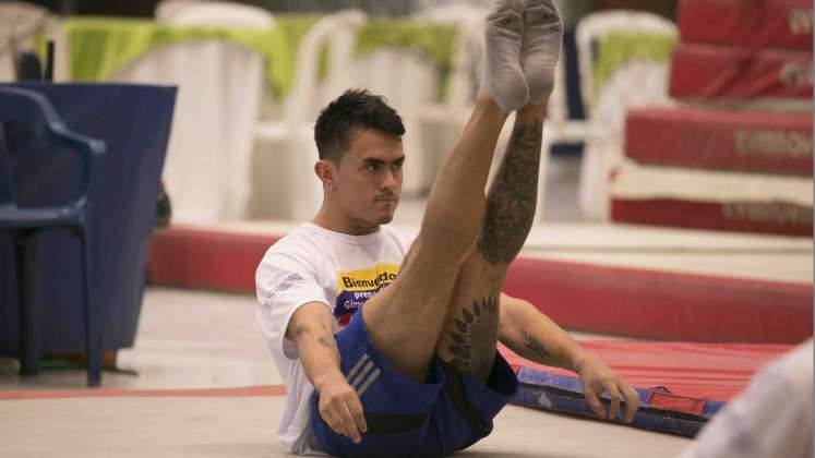 Entrenamiento de Jossimar Calvo.