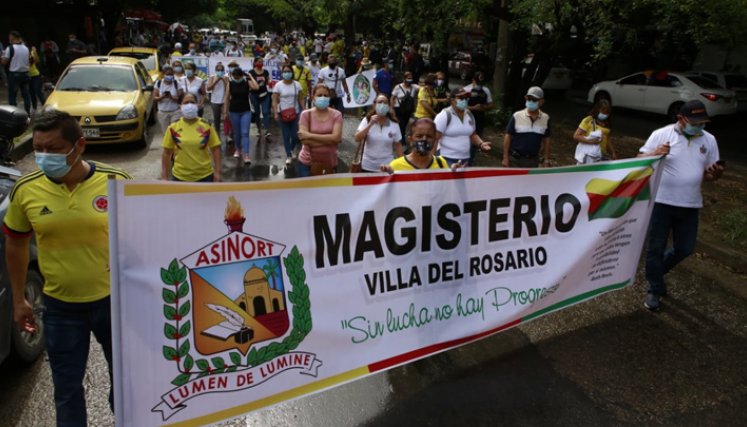 Docentes marchan nuevamente en Cúcuta. / Foto: Juan Pablo Cohen