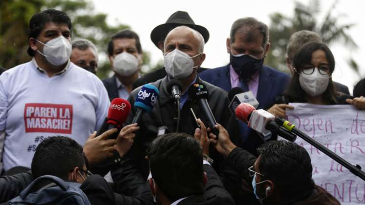 La reunión duró cerca de cuatro horas y no asistió el presidente Iván Duque, quien se encuentra adelantando un consejo de seguridad en Pereira. / Foto: Colprensa 