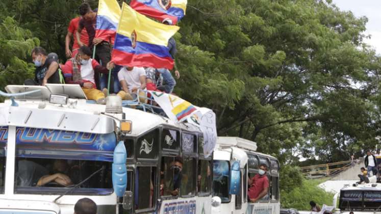 Los reclamos de los campesinos del Catatumbo se centran en que no se haga la erradicación de cultivos ilícitos con glifosato y se implemente el acuerdo de paz entre la desmovilizada guerrilla de las Fac y el gobierno de Juan Manuel Santos en La Habana. / Foto: Alfredo Estévez