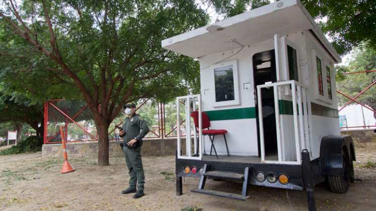 Un CAI móvil fue instalado en el barrio. 