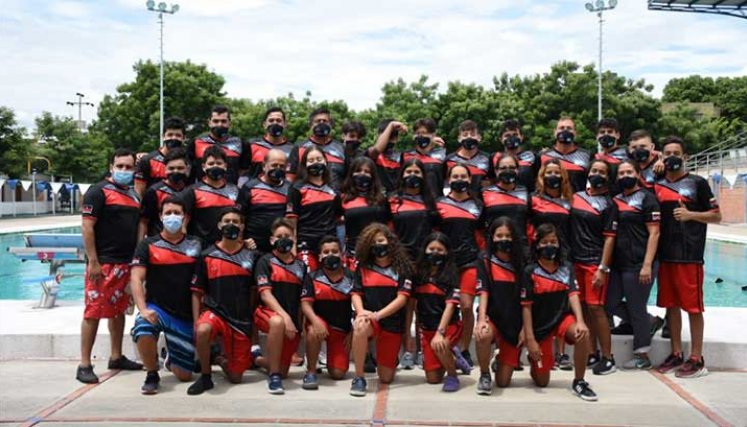 Selección Norte de natación de carreras que compite en Barranquilla.