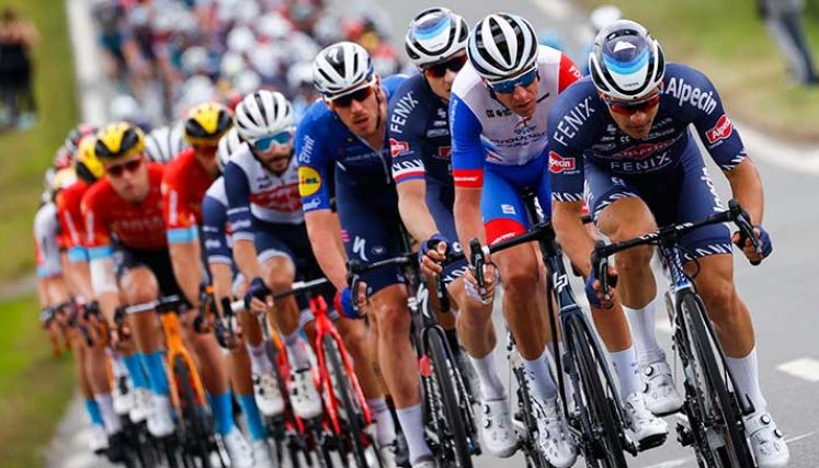 El Tour de Francia tuvo un día pasible este miércoles sin accidentes.