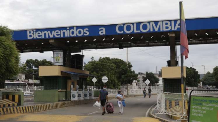 Poca fluidez se observó durante la reapertura del Puente Internacional Simón Bolívar.