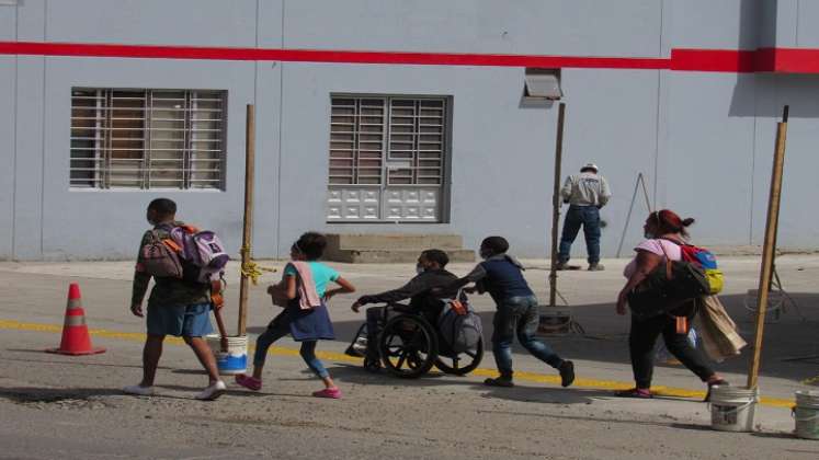 El Centro de Atención Sanitario ofrecerá atención humanitaria a entre 200 y 250 personas. / Foto: Roberto Ospino/ La Opinión