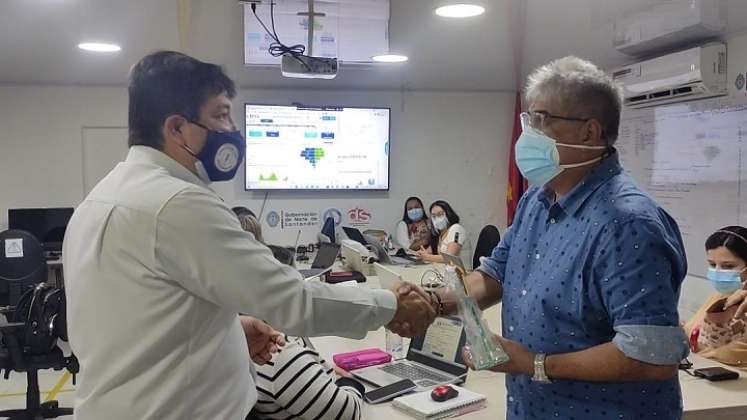 Carlos Martínez, secretario de Salud, recibió este premio./Foto: cortesía