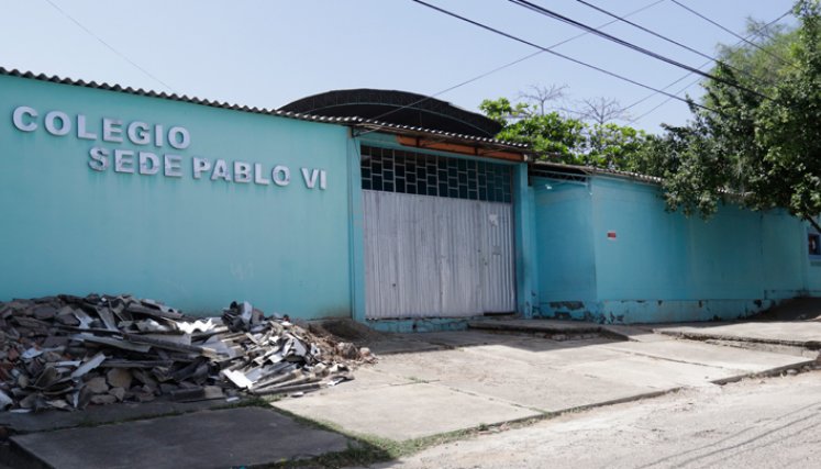 El colegio Pablo VI recibe a la mayoría de niños y jóvenes del barrio.