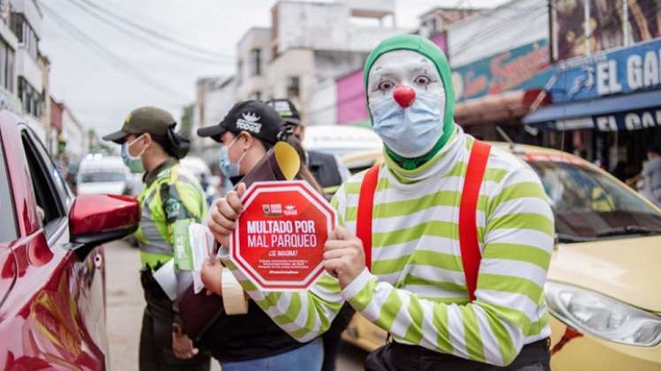 El objetivo es mitigar la conducta del mal parqueo, una de las cinco infracciones más recurrentes en la ciudad./Foto: cortesía