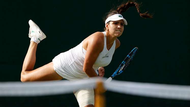 María Camila Osorio ganó la primera ronda de Wimbledon 2021. 