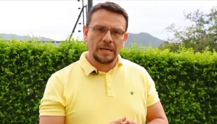 Ronald Uriel Ruiz, cabeza de la revocatoria en San Cayetano