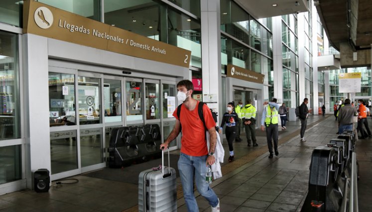 Colombia eliminó prueba PCR negativa en aeropuertos para ingresar al país