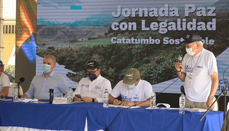 Aspecto de la jornada ‘Paz con Legalidad Catatumbo Sostenible’, en Sardinata, con la presencia del presidente de la República, Iván Duque, el gobernador Silvano Serrano, el alcalde de Cúcuta Jairo Yáñez y altos funcionarios del Gobier no Nacional. / Cortesía