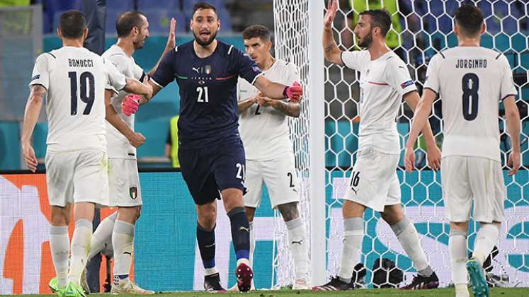 Italia goleó 3-0 a Turquía en el inicio de la Eurocopa 2020. 