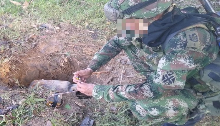 El grupo Exde del Ejército desactivo los artefactos explosivos en la región.