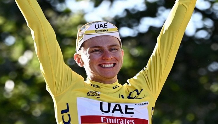 Pogacar saborea la "aventura increíble" de su segundo Tour./Foto: AFP