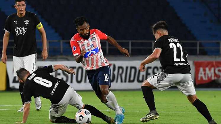 Atlético Junior de Barranquilla, se juega la clasificación en Asunción.