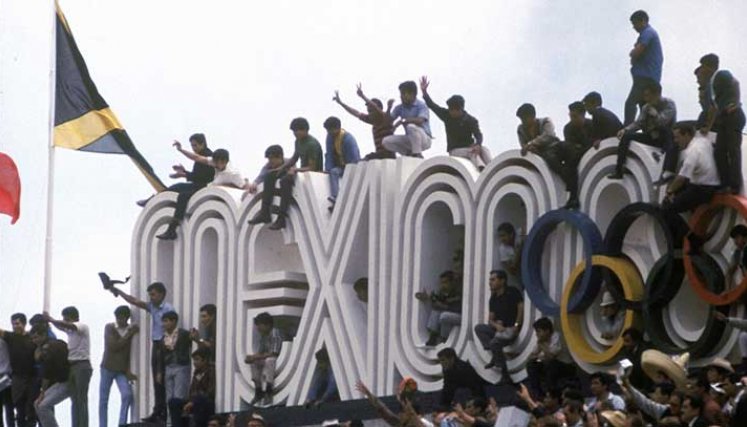 Juegos Olímpicos de México 1968, primera vez que un país latinoamericano organiza las justas.