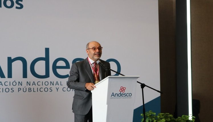 Los servicios públicos y comunicaciones pasaron de ser necesarios a ser imprescindibles 