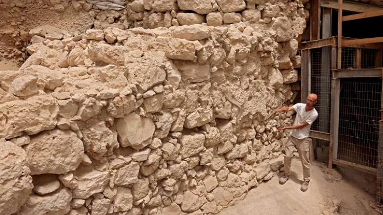 La muralla es venerada por los católicos