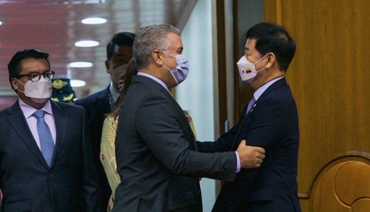 Iván Duque afirmó que se están ultimando detalles para llegada de afganos.
