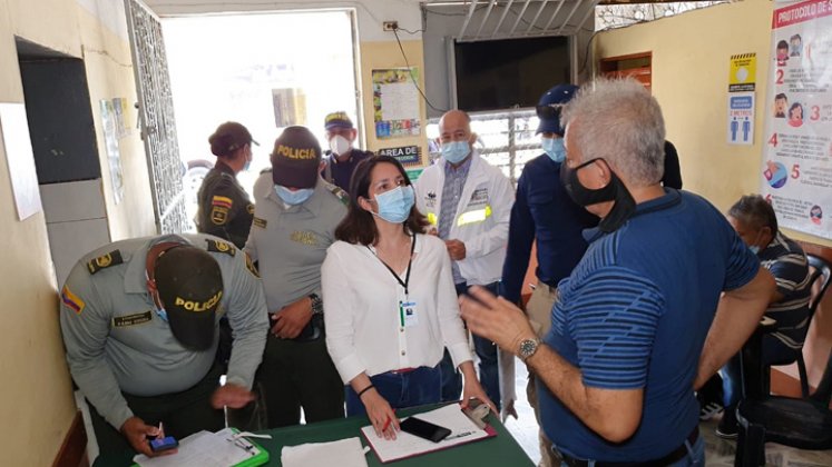 Las autoridades informaron que un hombre que se alojaba en uno de los lugares fue capturado por el delito de aprovechamiento ilícito de los recursos naturales renovables, al tener en su poder dos especies de aves de la fauna silvestre. / Foto: Cortesía