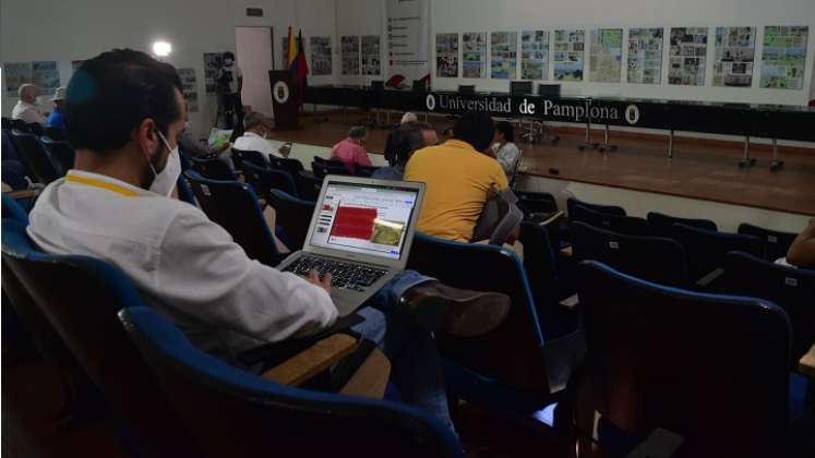 Investigadores, historiadores y docentes se reunieron por cuatro días para debatir distintas dimensiones del congreso constituyente.