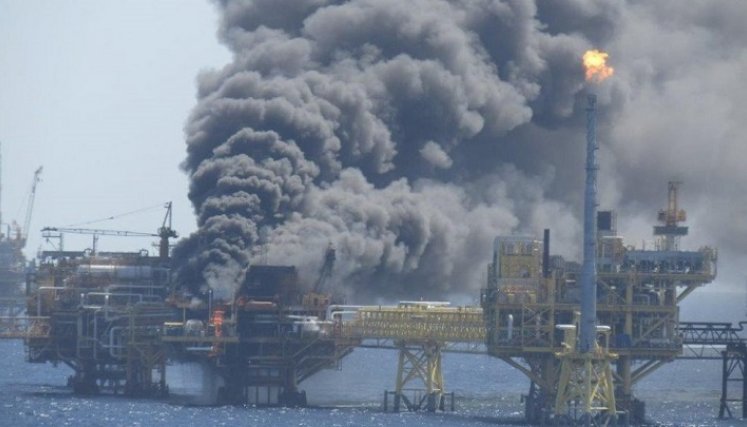Incendio en plataforma de petróleo deja cinco muertos y dos desaparecidos./Foto: internet