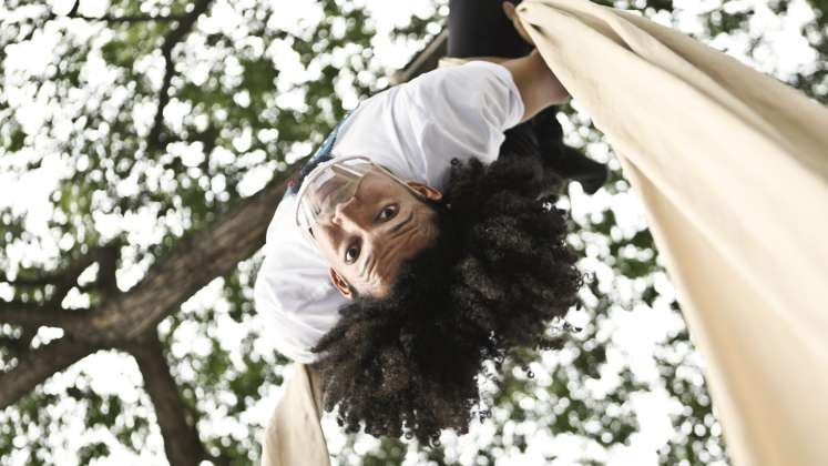 Diógenes Osorio, instructor de danza aérea. Foto: @juanpcohen