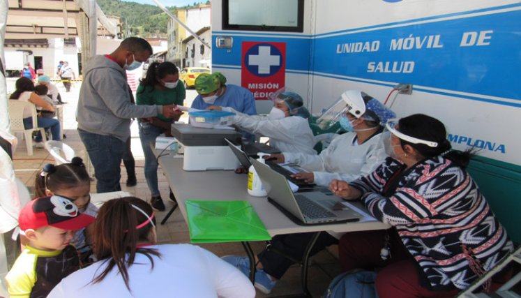 La población migrante regular participó en el censo y jornada de salud. / Roberto Ospino/ La Opinión.
