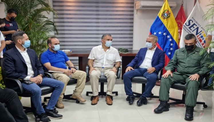 Inicia reunión binacional por la reapertura de los puentes./Foto: cortesía