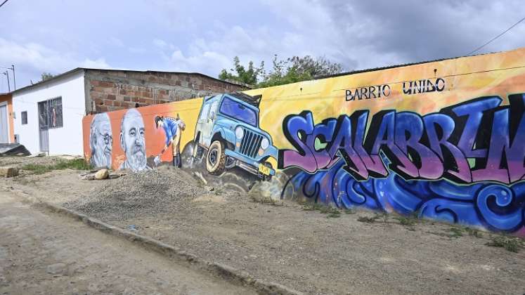 La escuela del barrio fue construida por los mismos habitantes.