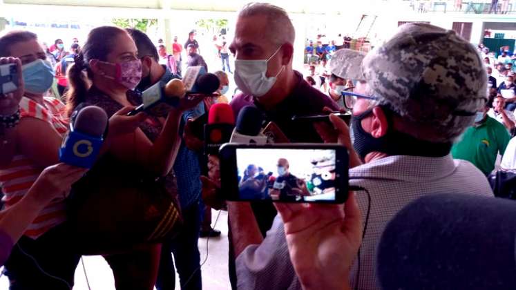 Freddy Bernal, en rueda de prensa