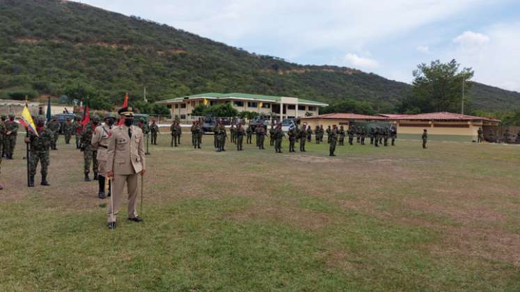 El presidente le dio el mando del nuevo comando al general Fabio Leonardo Caro Cancelado, quien era el comandante de la Trigésima Brigada. / Foto: La Opinión