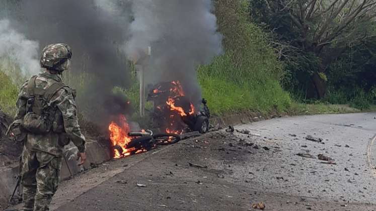 El ataque se ocurre tres semanas después de que Omar Pardo Galeano, alias ‘Antonio Medina’, comandante del Frente 10º de las disidencias de las Farc, enviara una nueva amenaza contra las unidades militares. / Foto: Colprensa 