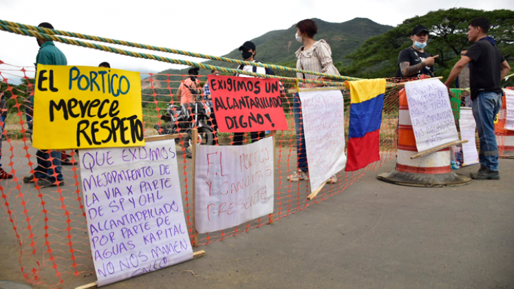 Cierre de la vereda por parte de la comunidad de El Páramo