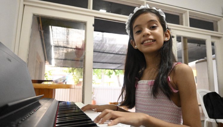 ZOE MANTILLA: LA CUCUTEÑA DE 10 AÑOS QUE HACE MAGIA EN EL PIANO